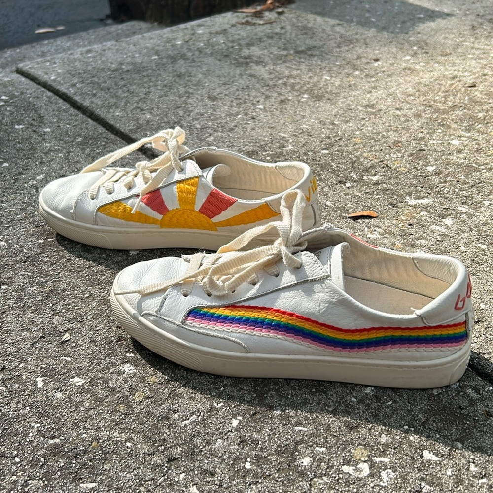 soludos embroidered sneakers